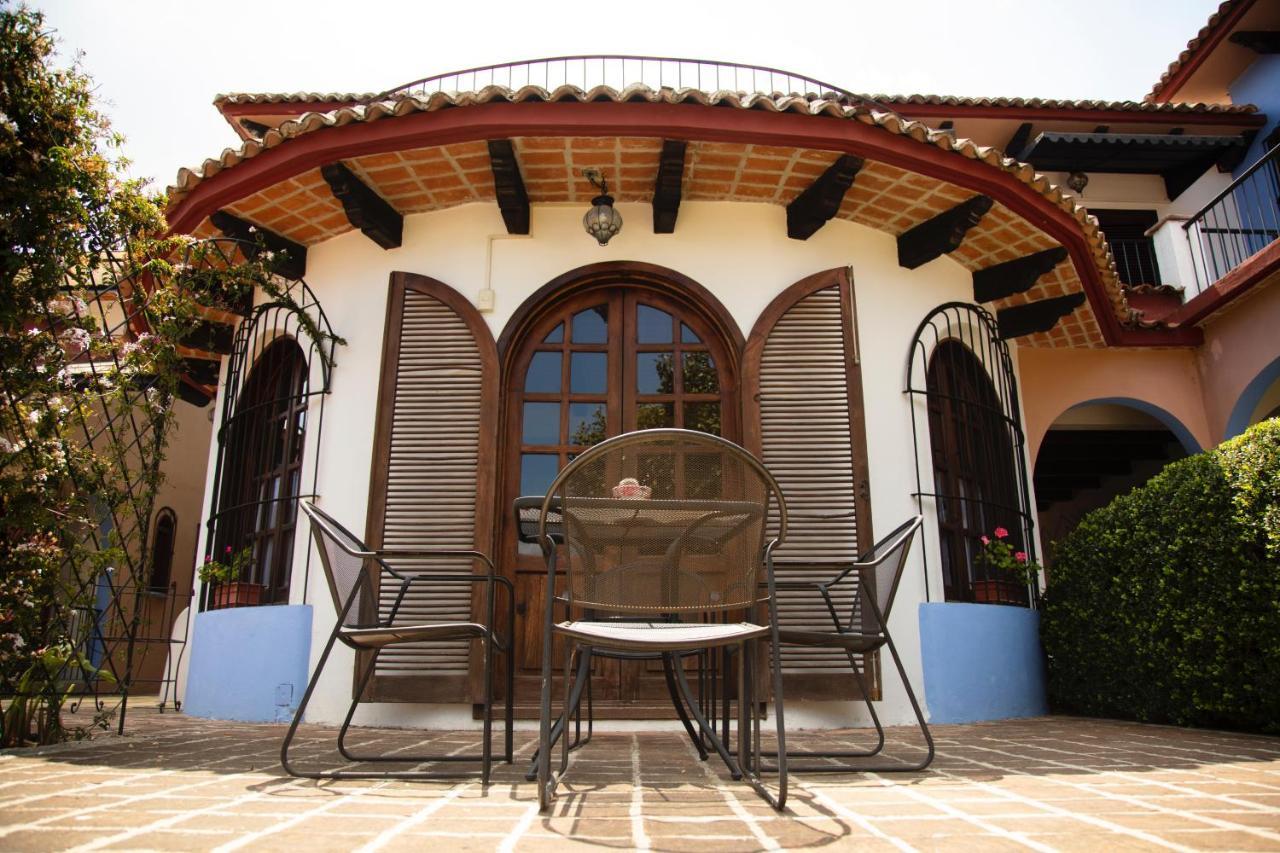 Отель Kukurutz Residencia Сан-Кристобаль-де-Ла-Касас Экстерьер фото